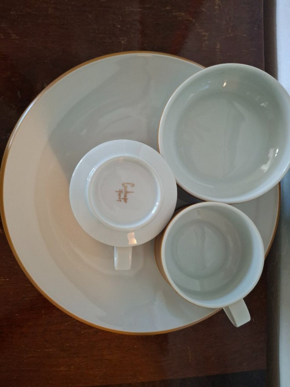 Cupcake Frost Plates and Cups